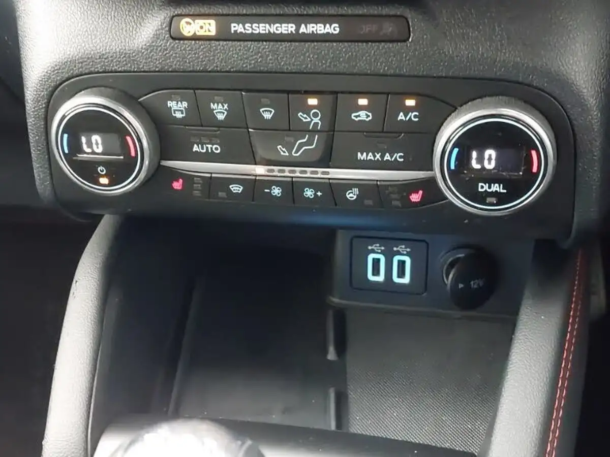2021-ford-kuga-15-st-line-x-edition-big-14