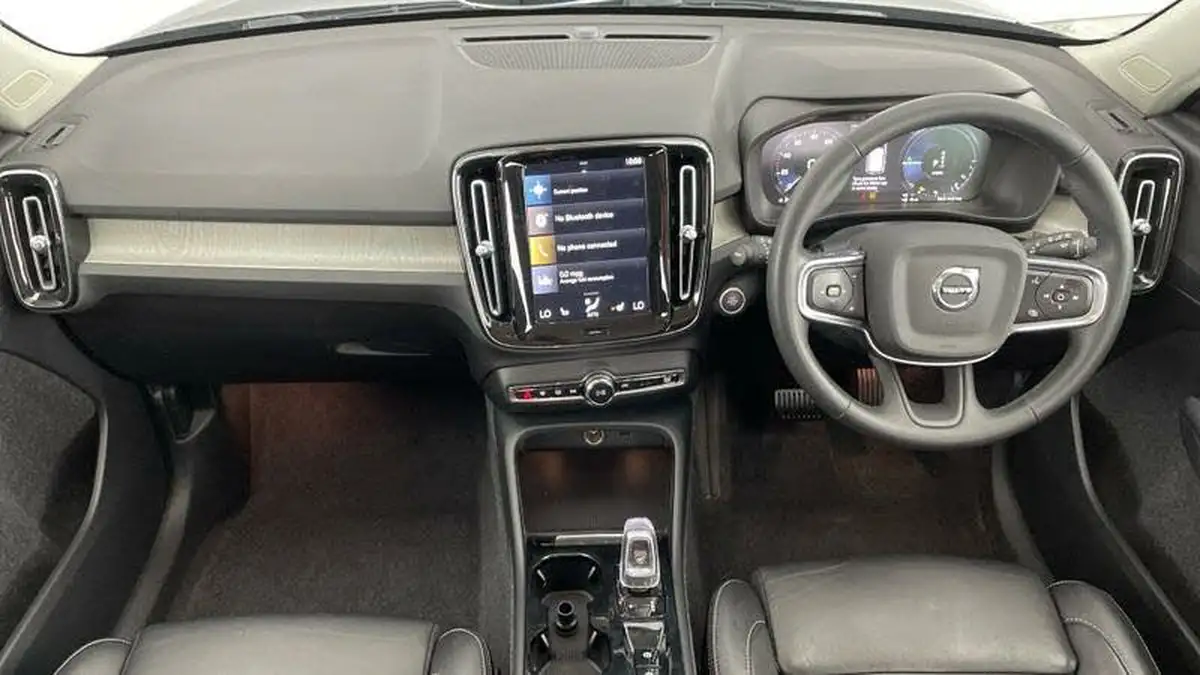 2022-volvo-xc40-15-t5-inscription-pro-big-7