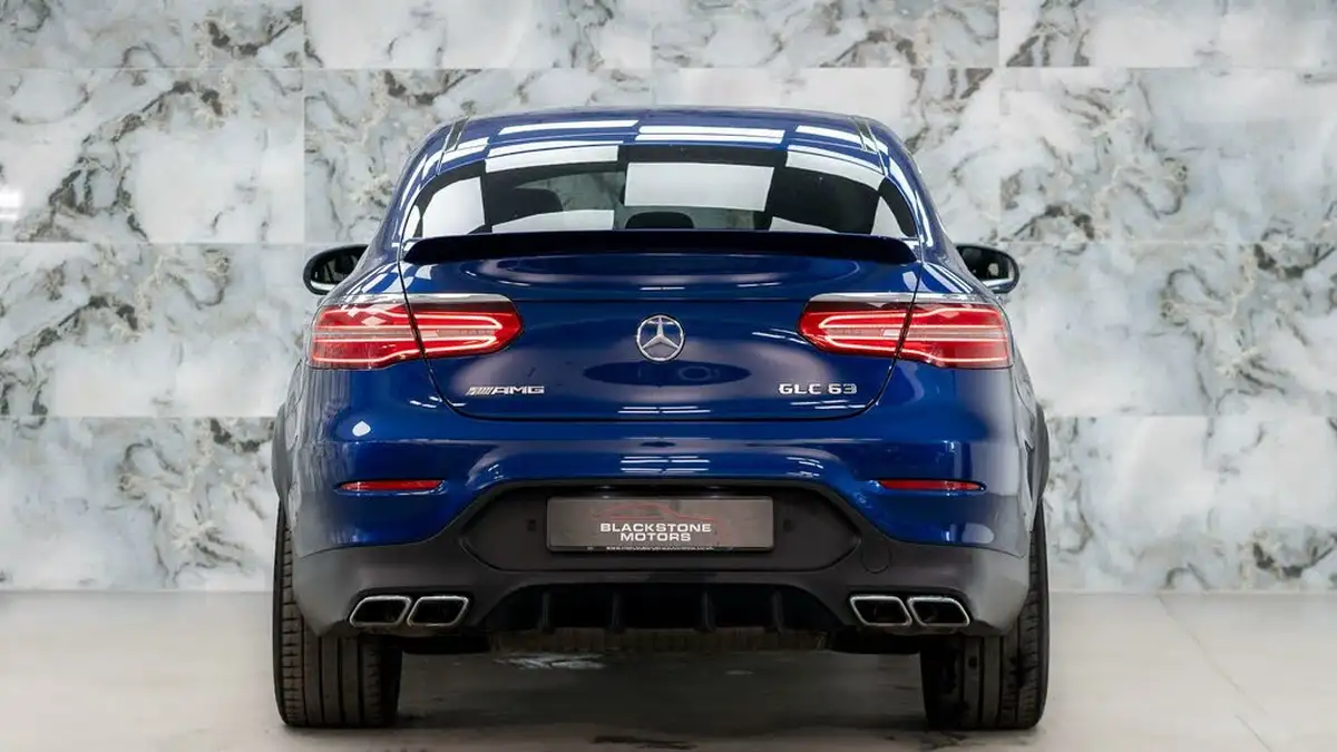 2018-mercedes-benz-glc-class-40-glc-amg-63-premiumss-coupe-4d-big-6