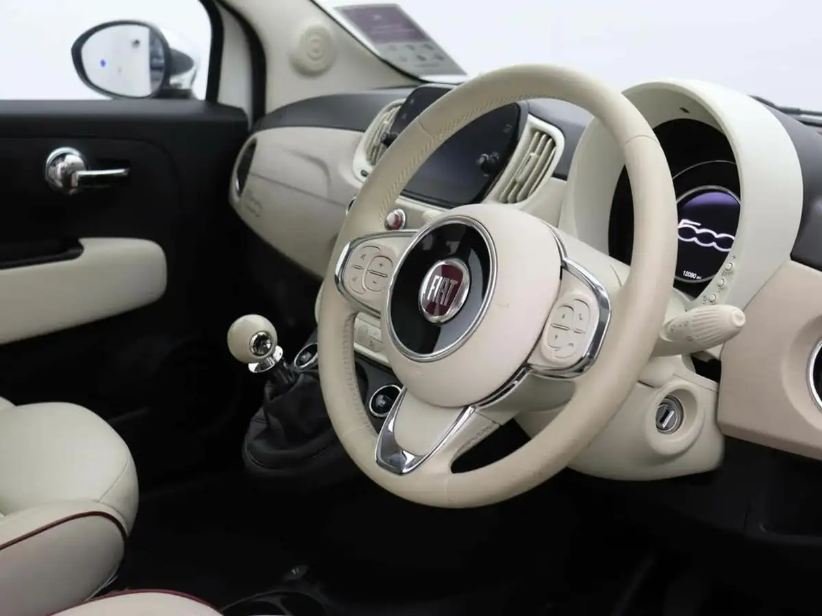 2019-fiat-500-12-dolcevita-big-18