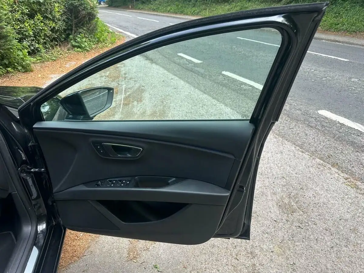 2019-seat-leon-15-tsi-evo-fr-130ps-ss-estate-big-25