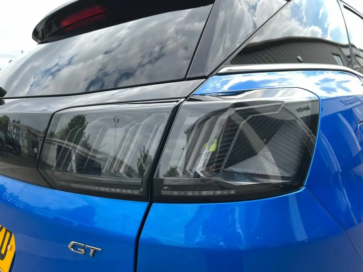 2021-peugeot-3008-suv-15-bluehdi-gt-premium-big-19