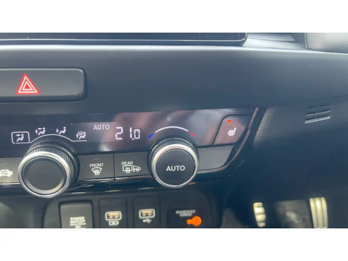 2025-honda-jazz-15-i-mmd-advance-sport-big-22