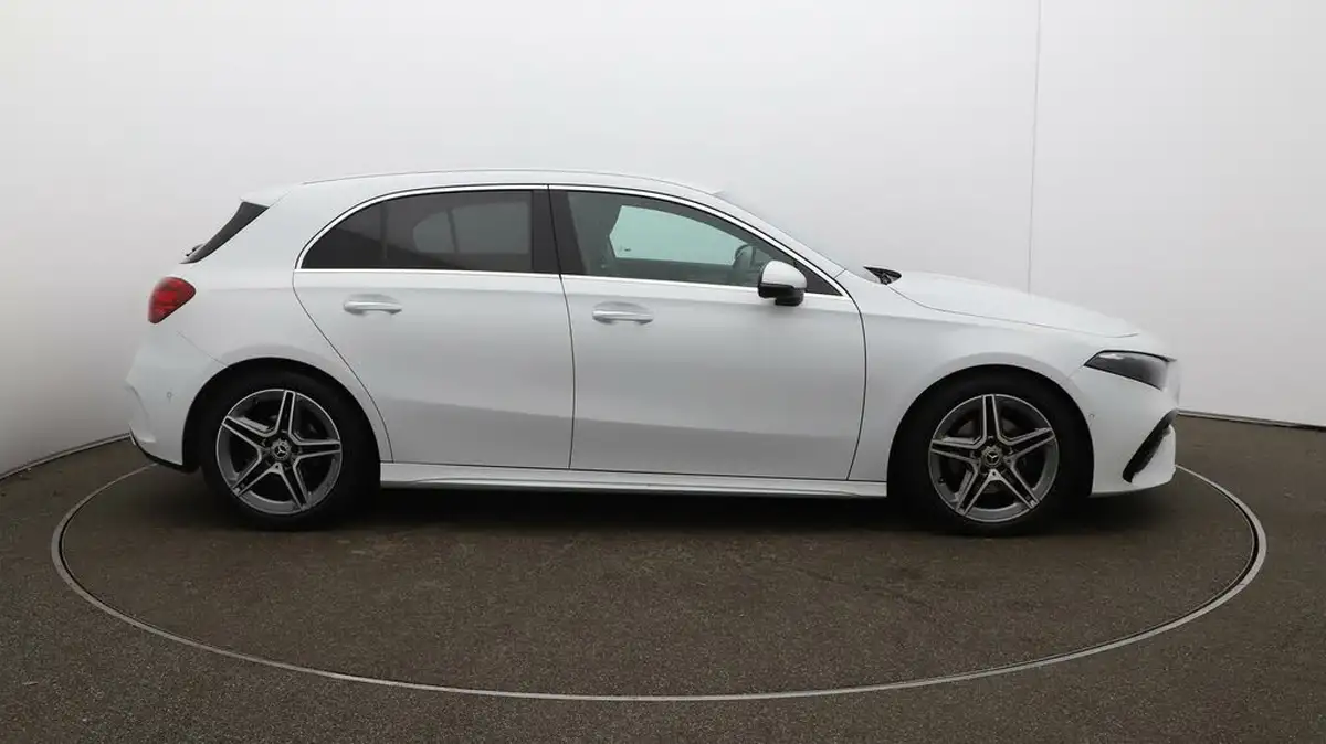 2023-mercedes-benz-a-class-13-a180-amg-line-executive-hatchback-5d-7g-dct-big-46