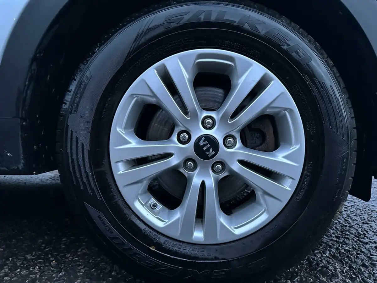 2016-kia-sportage-16-gdi-130bhp-big-12