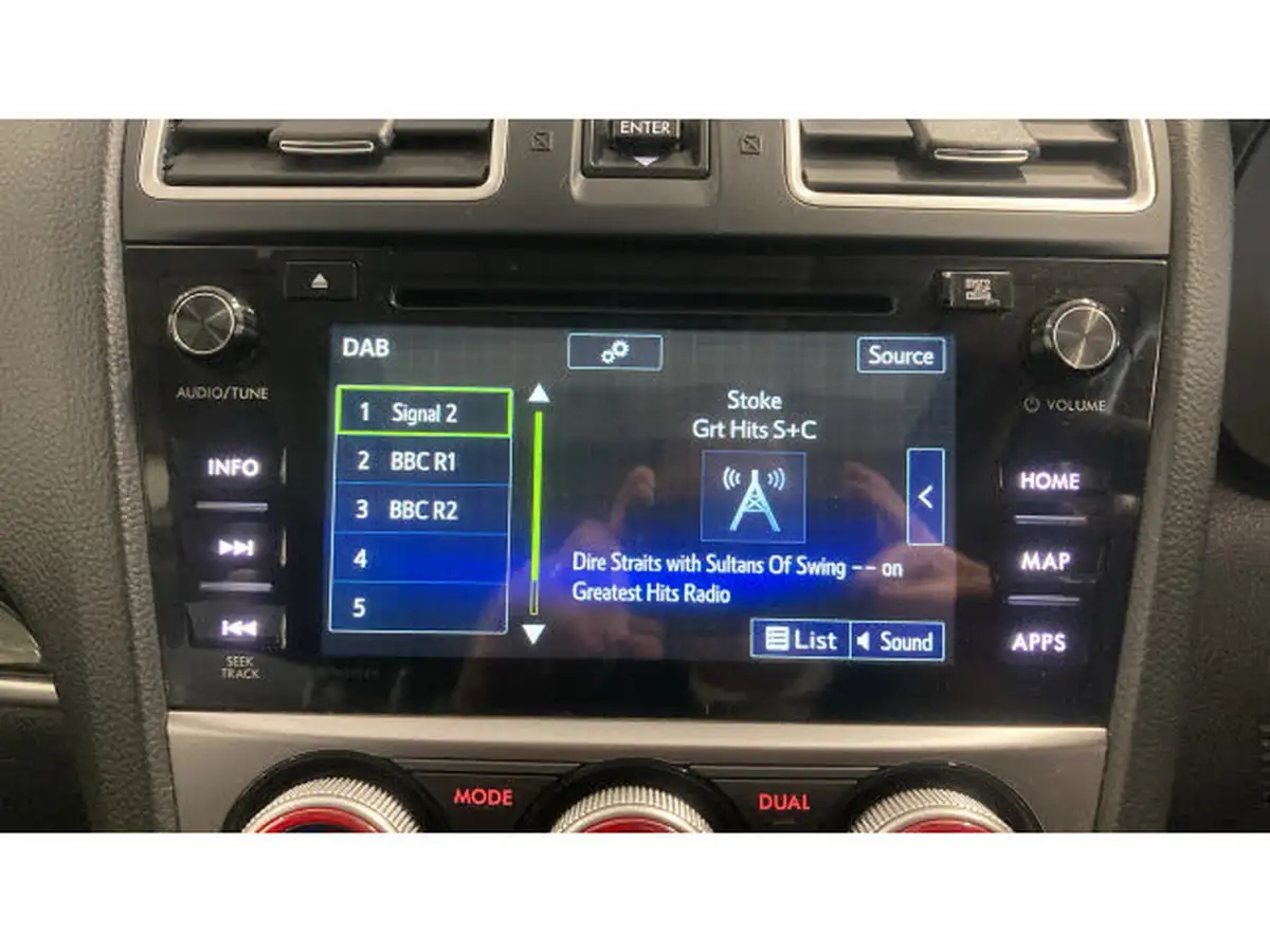 2016-subaru-xv-20i-se-premium-big-20