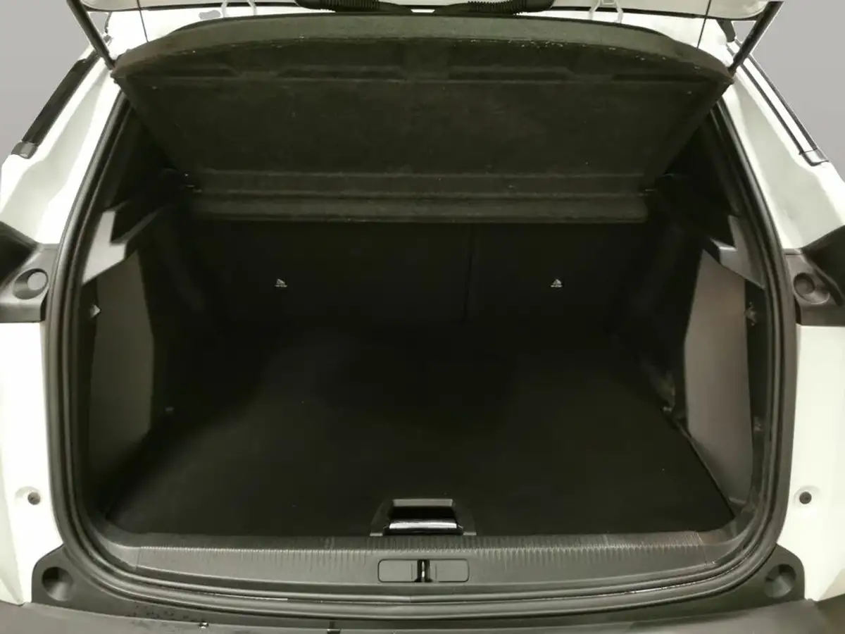 2020-peugeot-2008-suv-e-gt-line-big-42