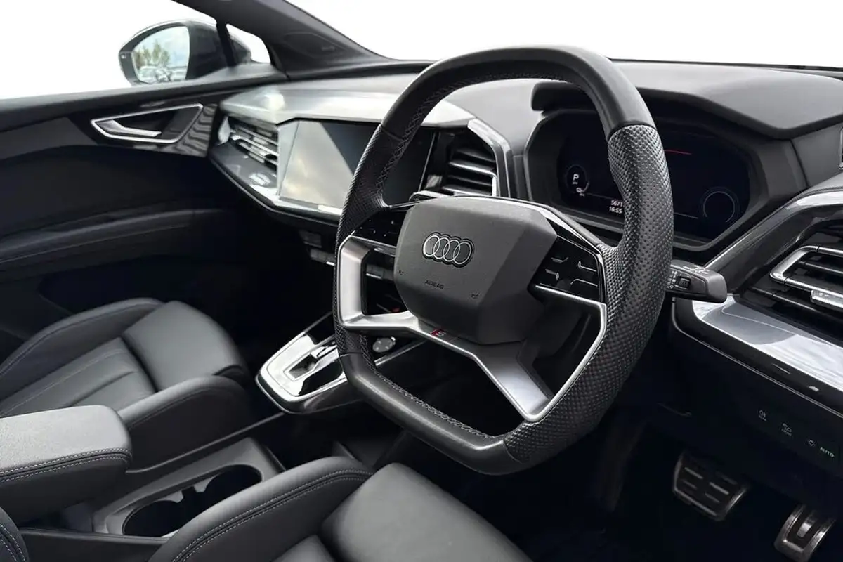 2023-audi-q4-e-tron-50e-black-edition-station-wagon-big-13