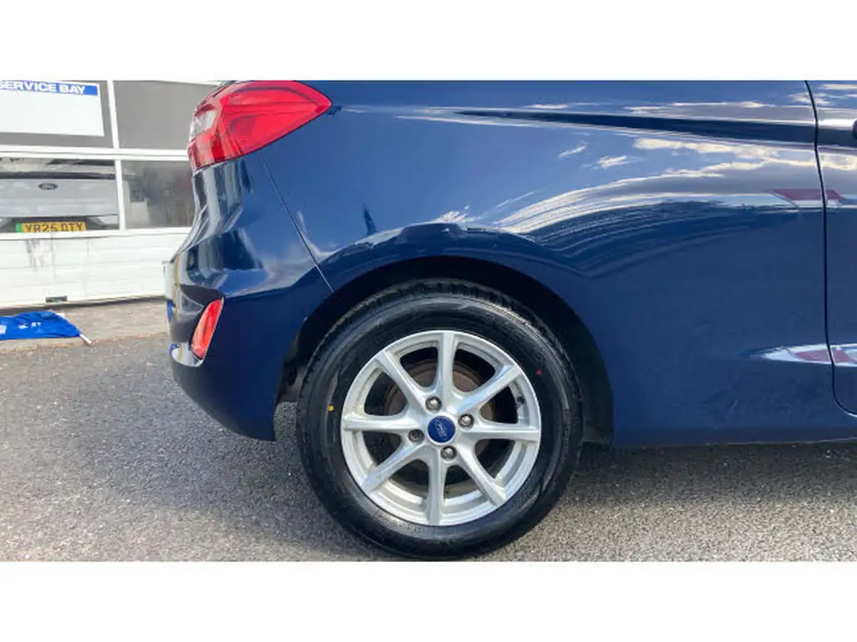 2018-ford-fiesta-11-ti-vct-zetec-3d-big-6