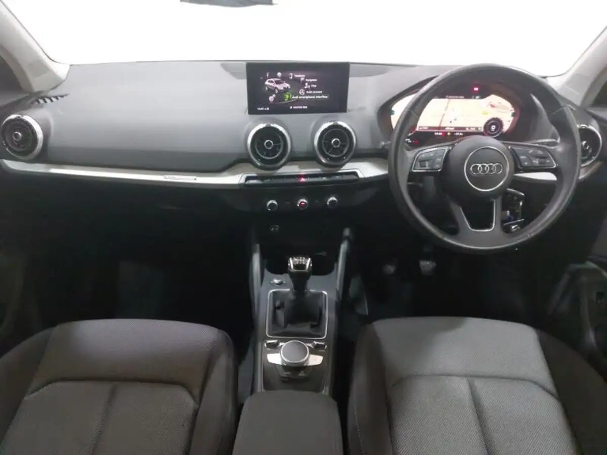 2022-audi-q2-10-30-tfsi-sport-big-2