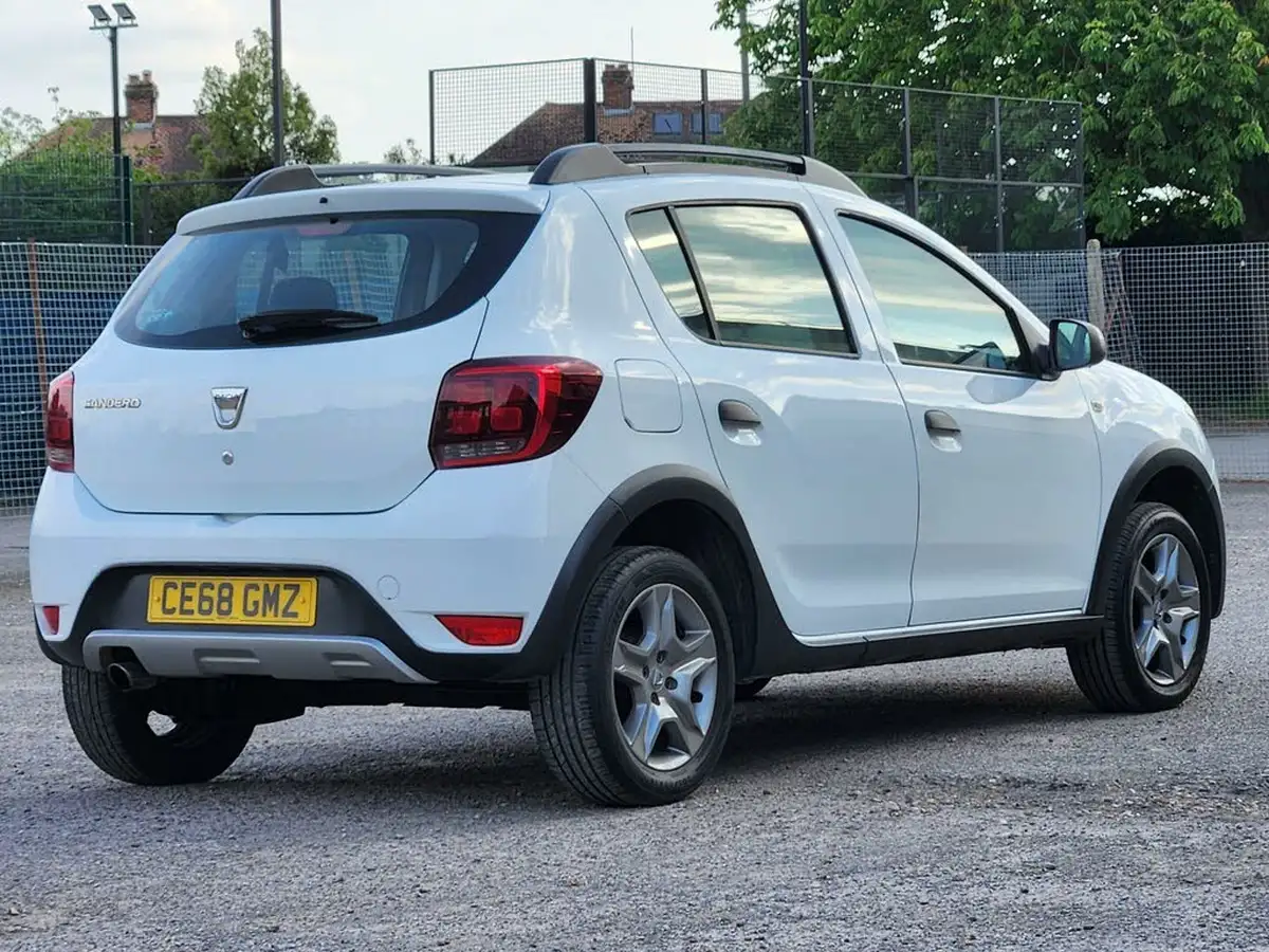 2018-dacia-sandero-stepway-09-tce-essential-big-12