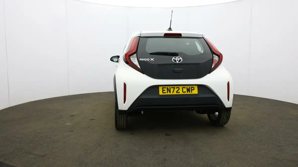 2023-toyota-aygo-x-10-vvt-i-pure-cvt-big-63