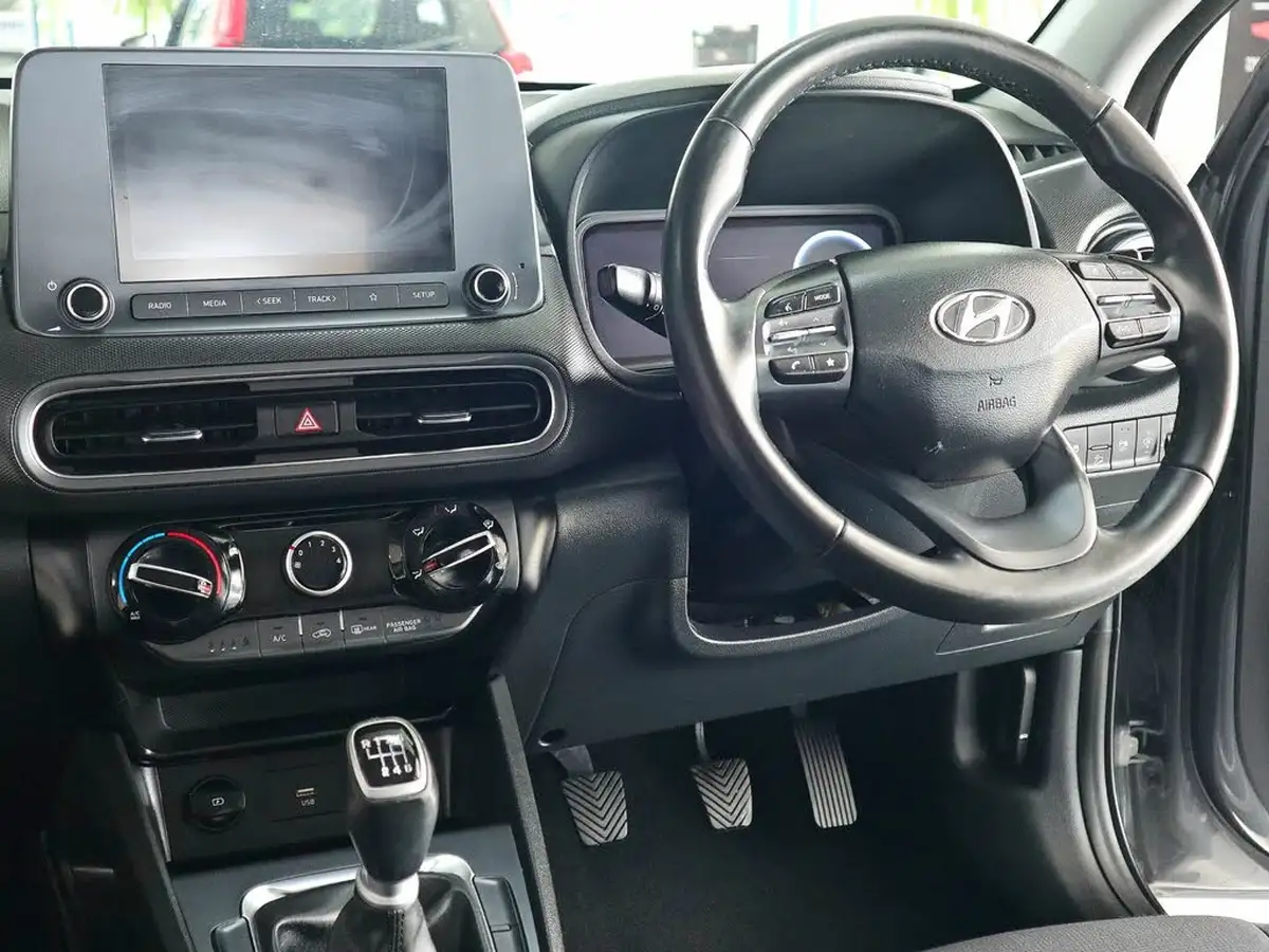 2022-hyundai-kona-10-t-gdi-se-connect-big-23
