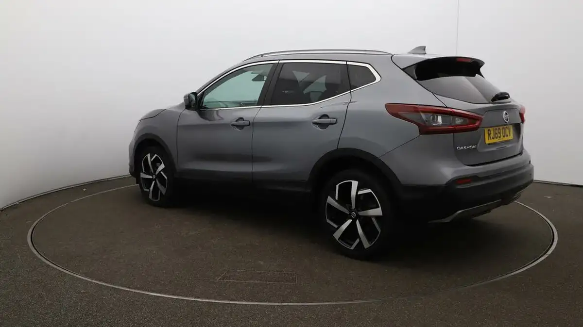 2019-nissan-qashqai-13-dig-t-tekna-160ps-dct-big-63