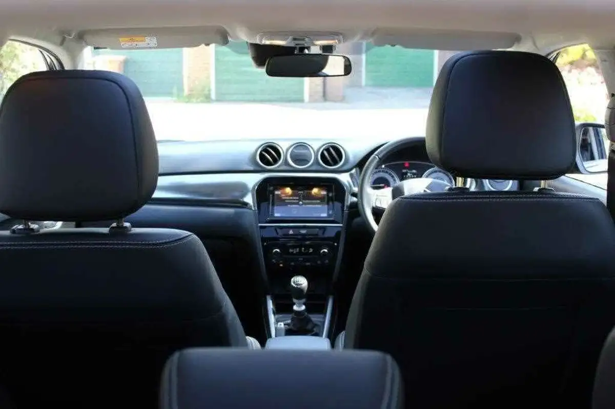 2022-suzuki-vitara-14-boosterjet-sz5-big-19
