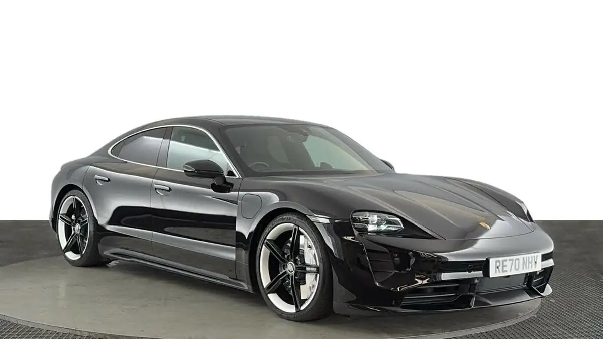 2020-porsche-taycan-e-turbo-big-1