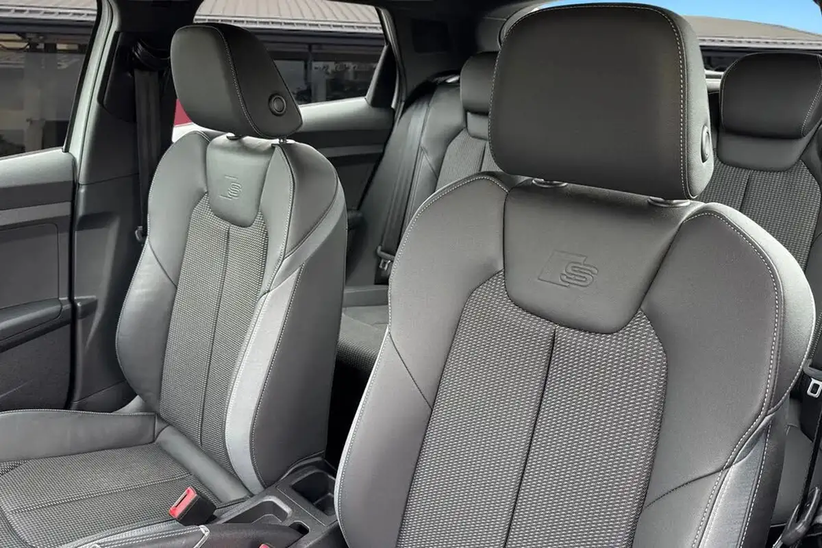 2023-audi-a1-10-30-tfsi-s-line-big-10