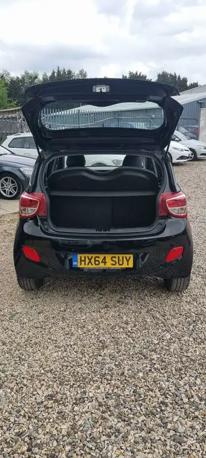 2014-hyundai-i10-12-premium-big-12