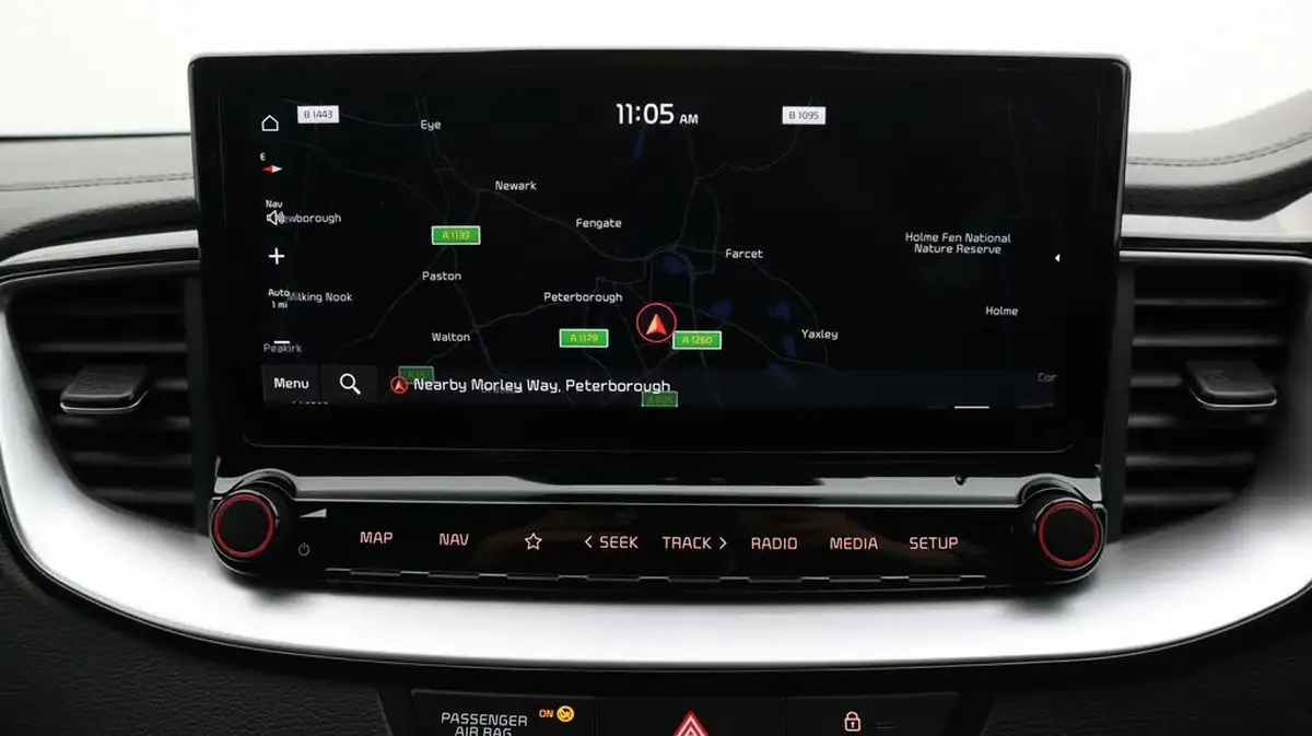 2023-kia-xceed-15-t-gdi-3-158bhp-big-11