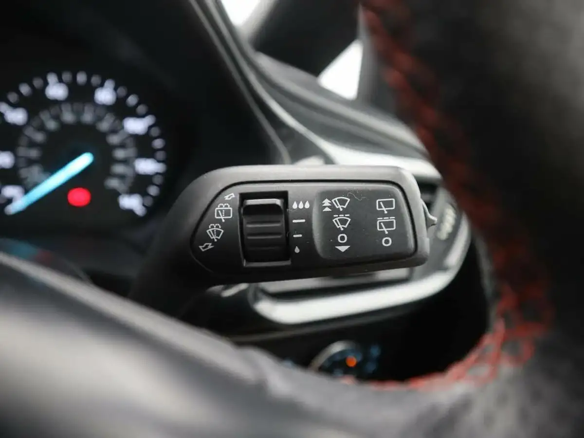 2020-ford-fiesta-10t-st-line-edition-95ps-5d-big-36