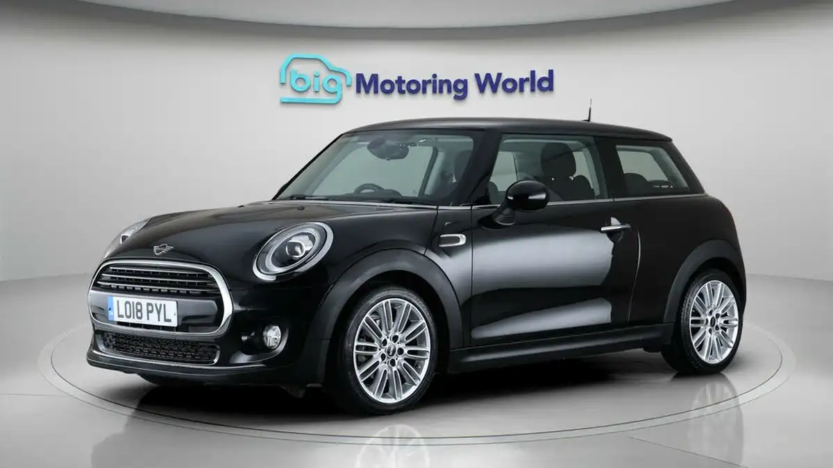 2018-mini-cooper-15-cooper-ss-hatchback-3d-auto-big-3