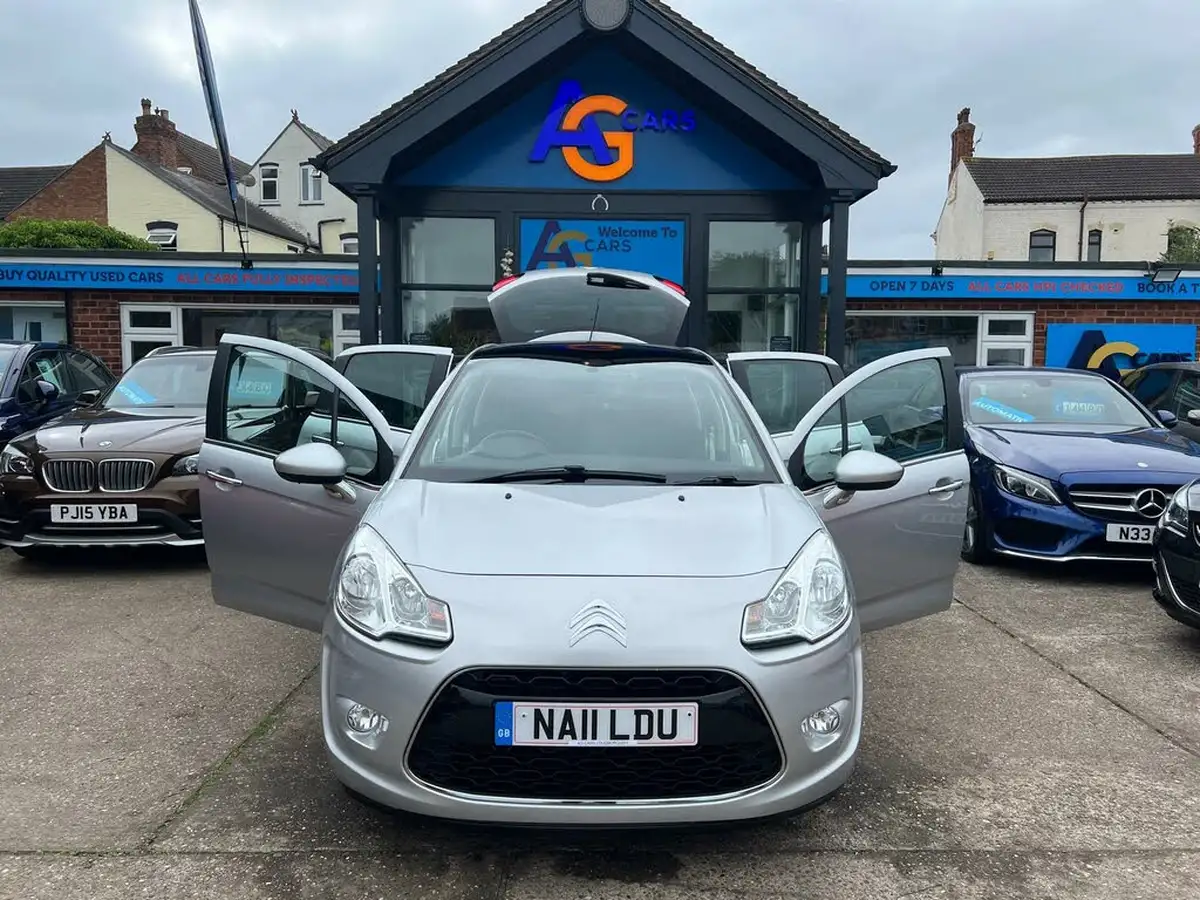 2011-citroen-c3-14-connexion-big-35