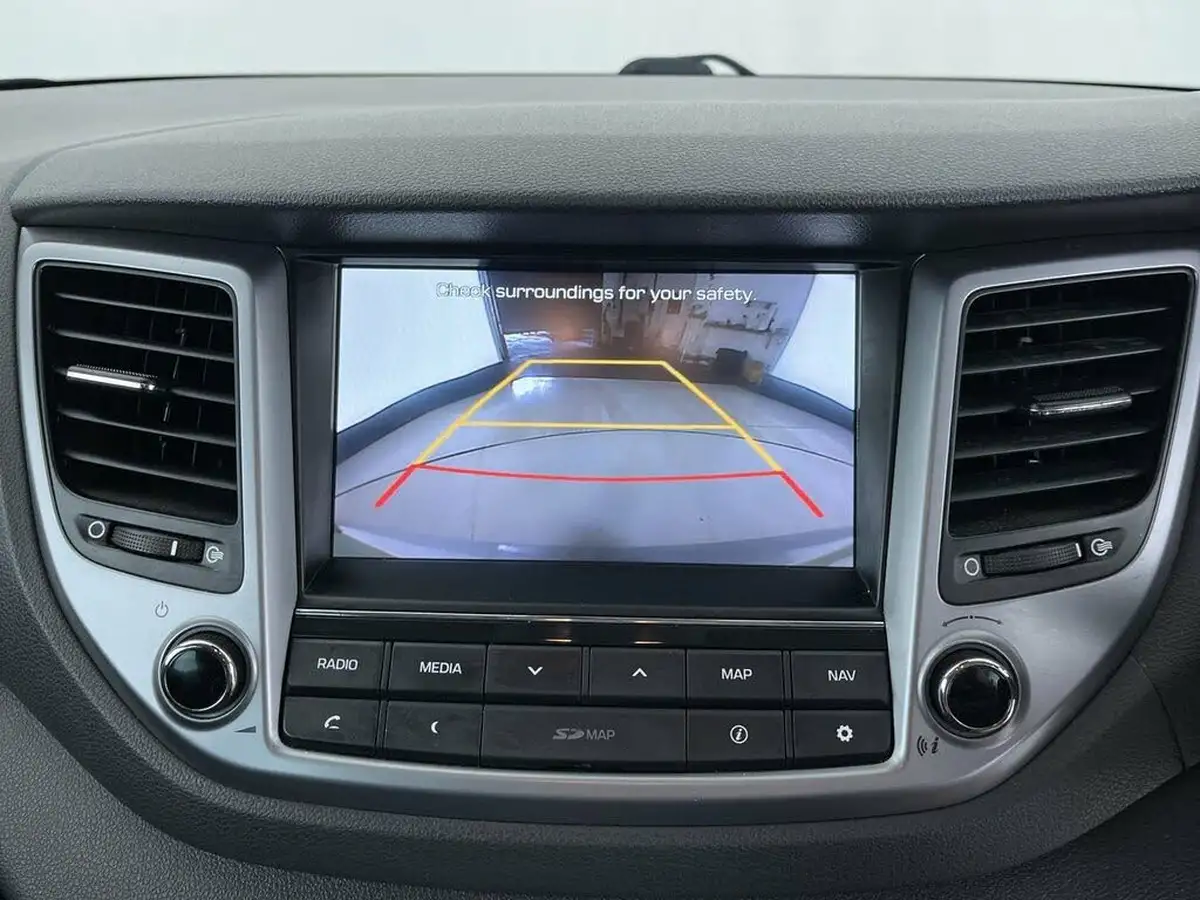 2015-hyundai-tucson-20crdi-blue-drive-premium-big-39