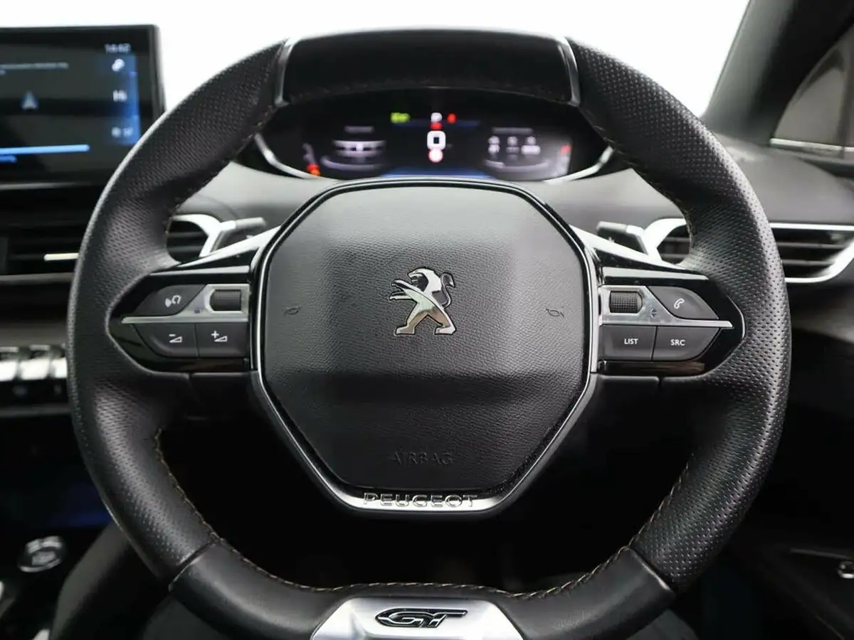 2022-peugeot-3008-suv-12-puretech-gt-premium-big-32