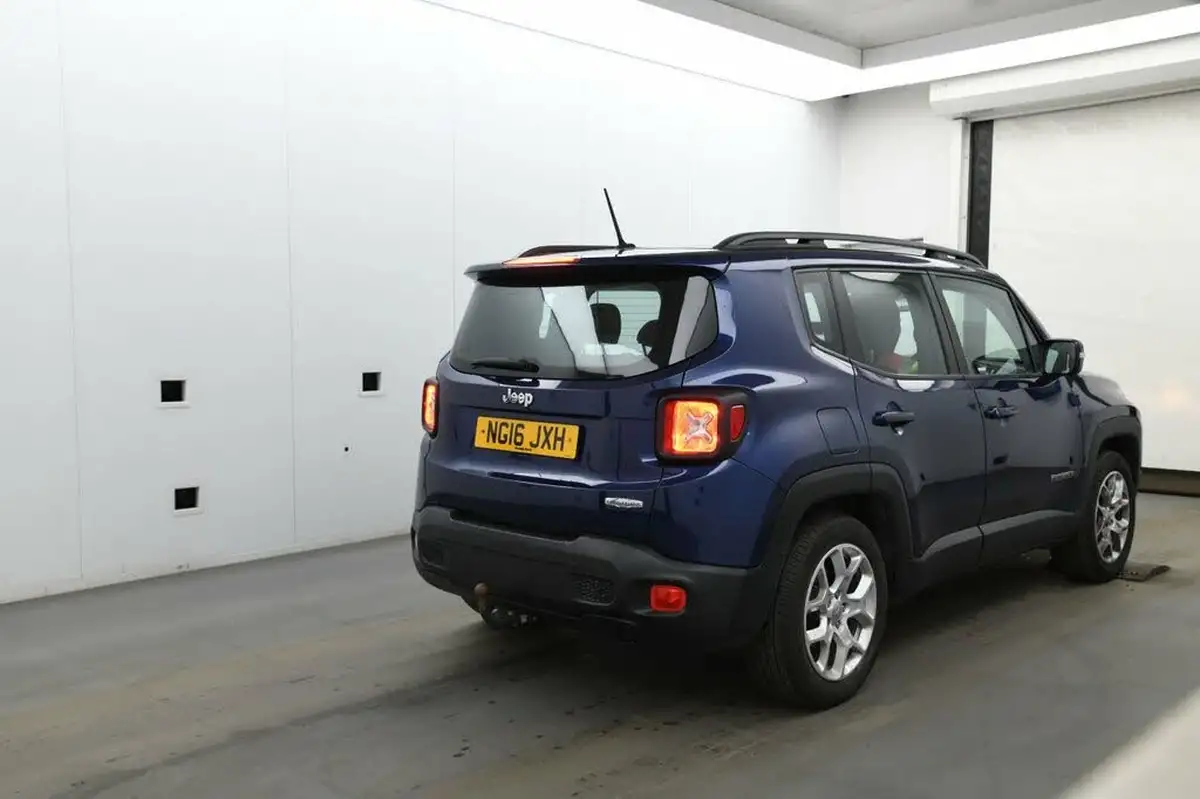 2016-jeep-renegade-16l-e-torq-longitude-big-3