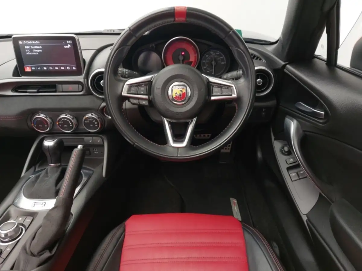 2018-abarth-124-14-multiair-spider-auto-big-6