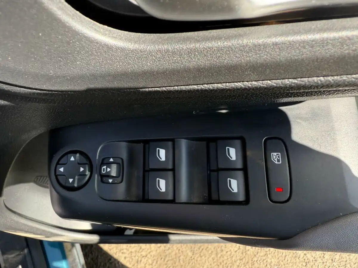 2020-citroen-c5-aircross-15bluehdi-flair-big-49