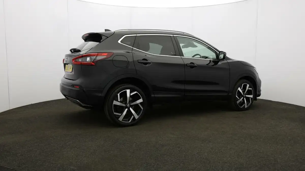 2019-nissan-qashqai-15dci-tekna-dct-big-54