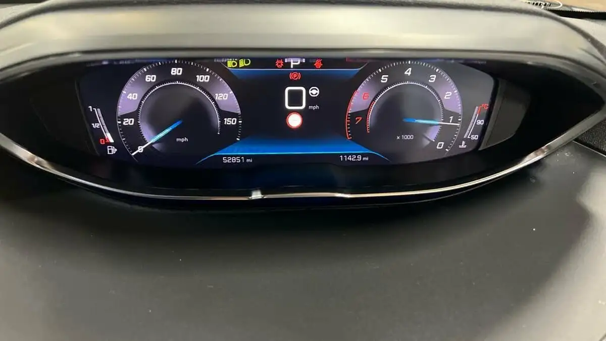 2021-peugeot-3008-suv-12-puretech-gt-eat8-big-4
