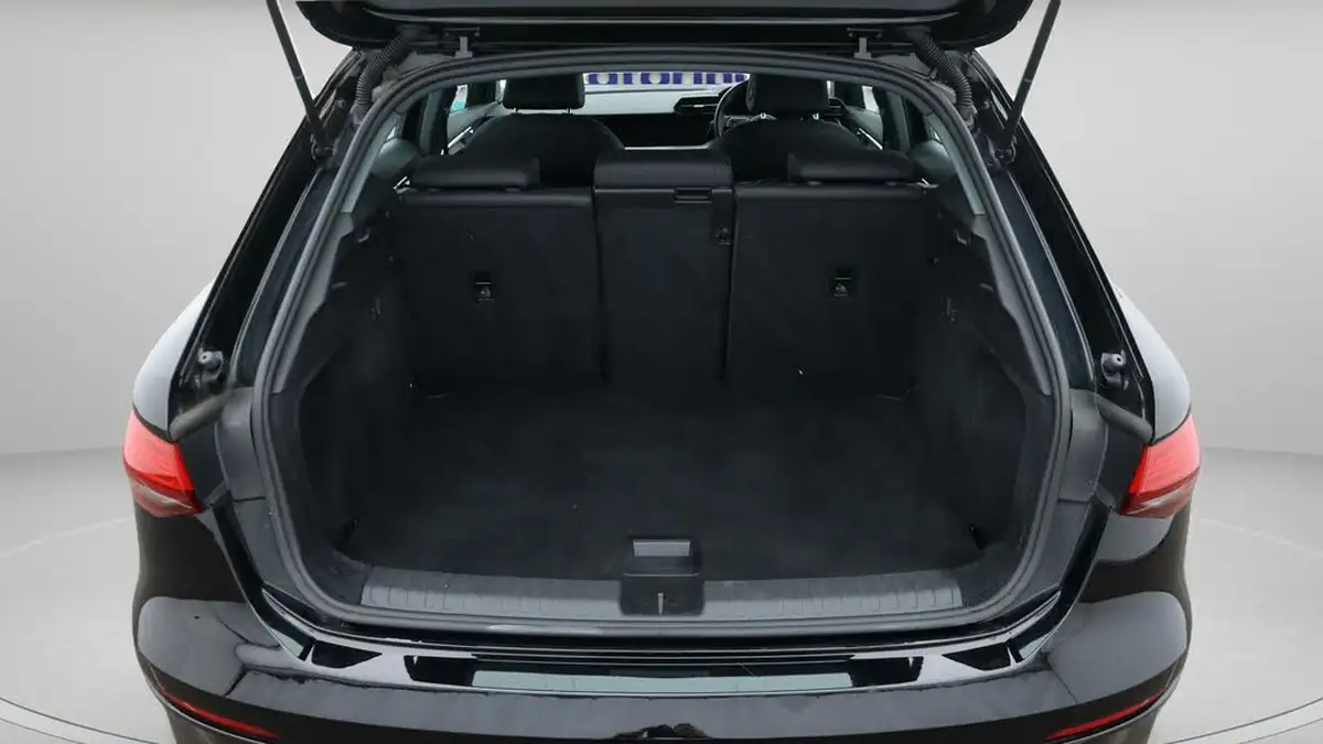 2021-audi-a3-15-35-tfsi-sportback-5d-s-tronic-big-17