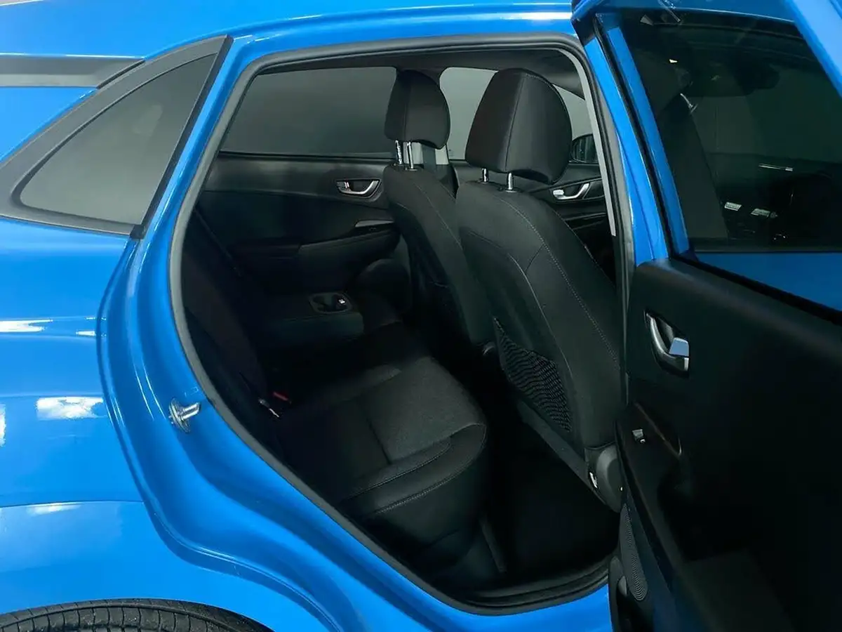 2022-hyundai-kona-e-premium-136ps-39kwh-big-18