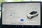2022-tesla-model-y-e-long-range-small-49