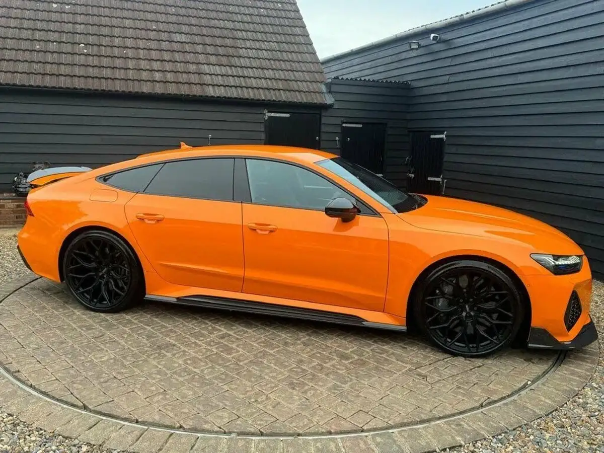 2020-audi-rs7-40-tfsi-carbon-black-big-44