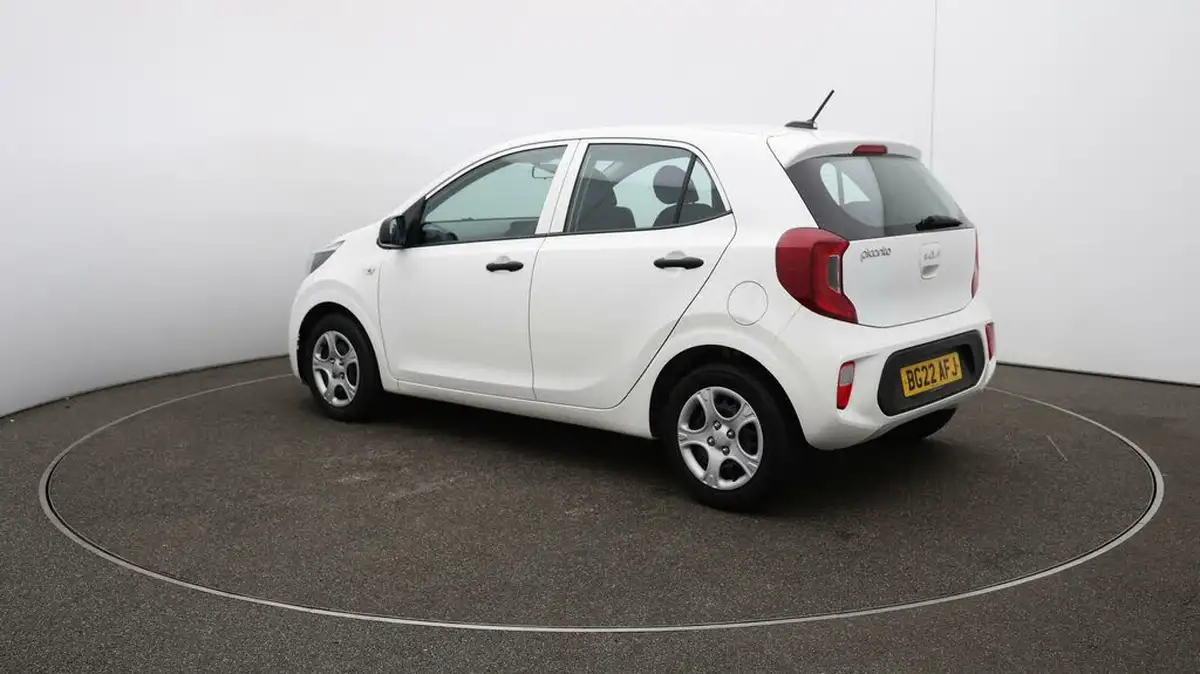2022-kia-picanto-10-1-big-61