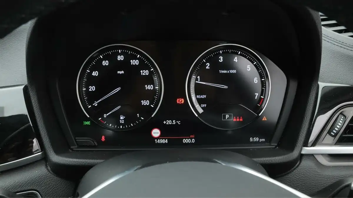 2021-bmw-x1-20-sdrive20i-xline-big-10