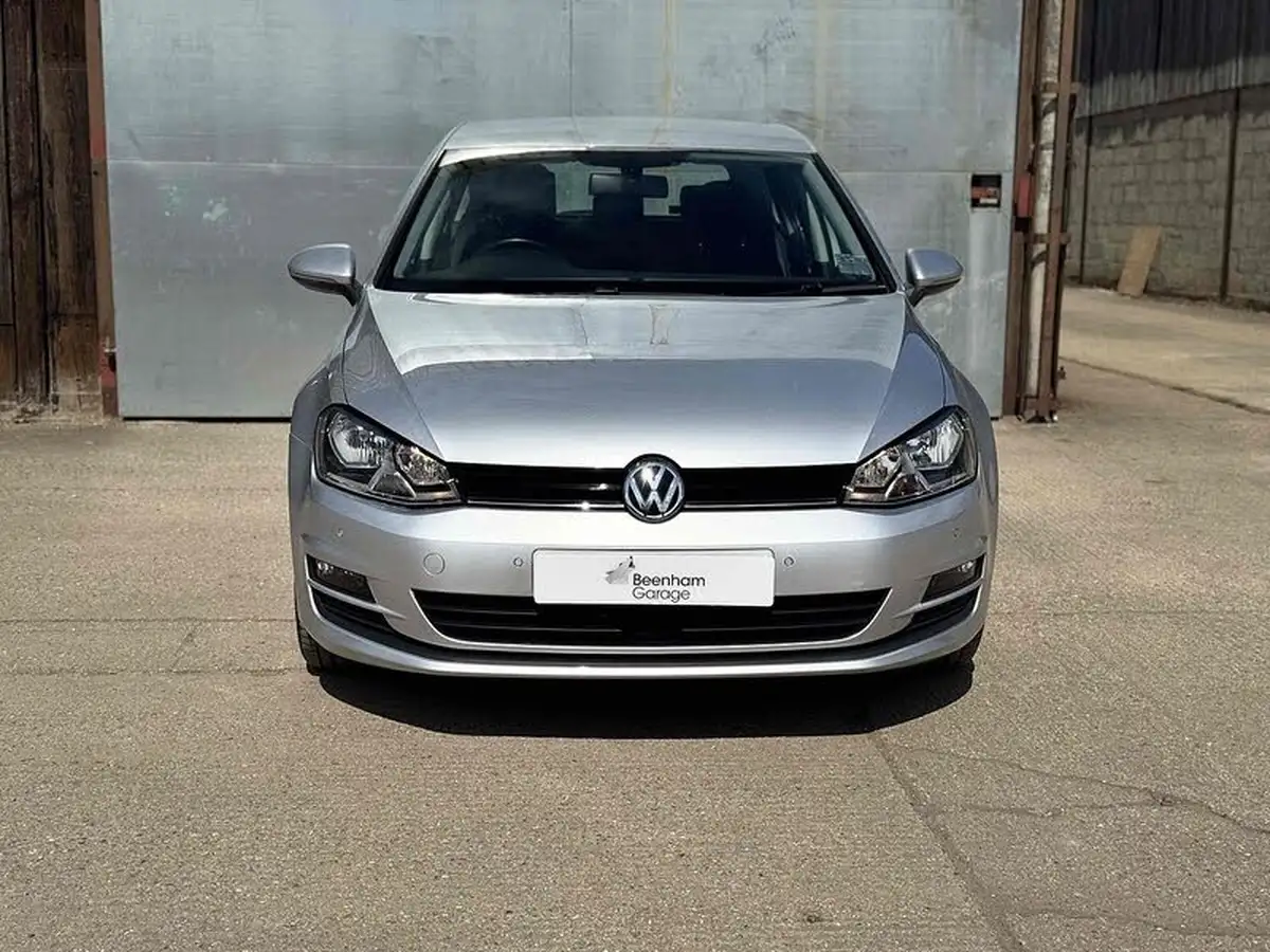 2014-volkswagen-golf-14-match-5d-dsg-big-9