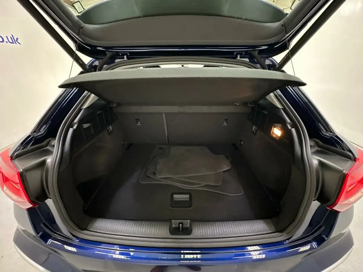 2022-audi-q2-15-35-tfsi-sport-big-25