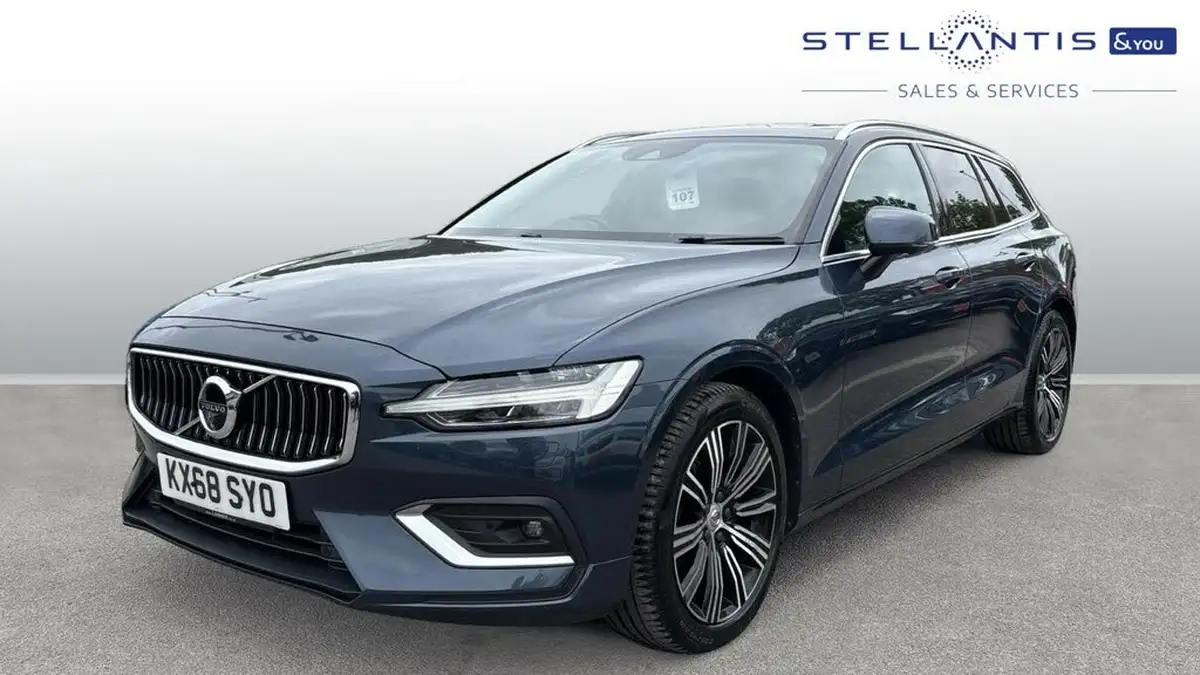2018-volvo-v60-20td-d4-inscription-geartronic-big-0