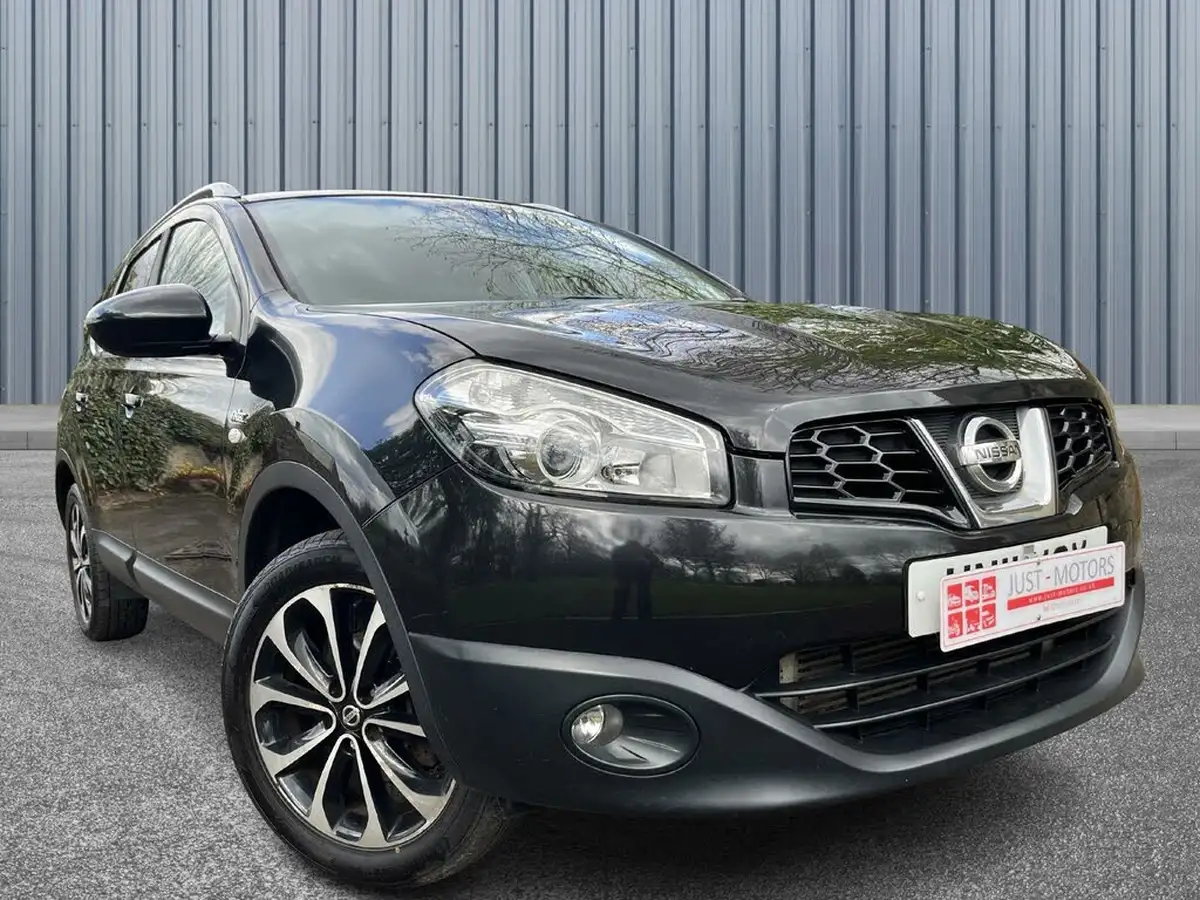 2011-nissan-qashqai2-15td-n-tec-big-0