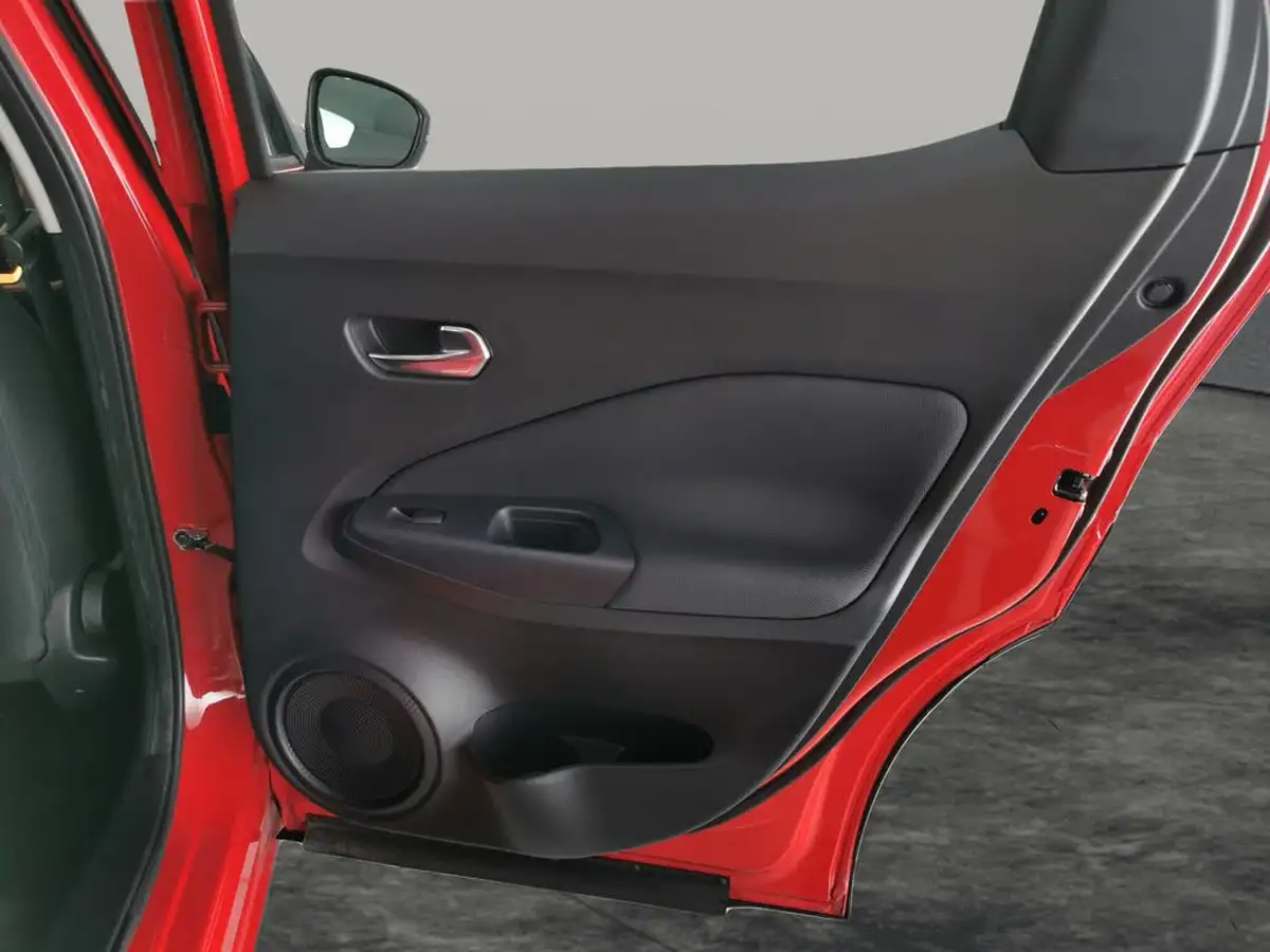 2022-nissan-juke-10-dig-t-acenta-dct-big-35