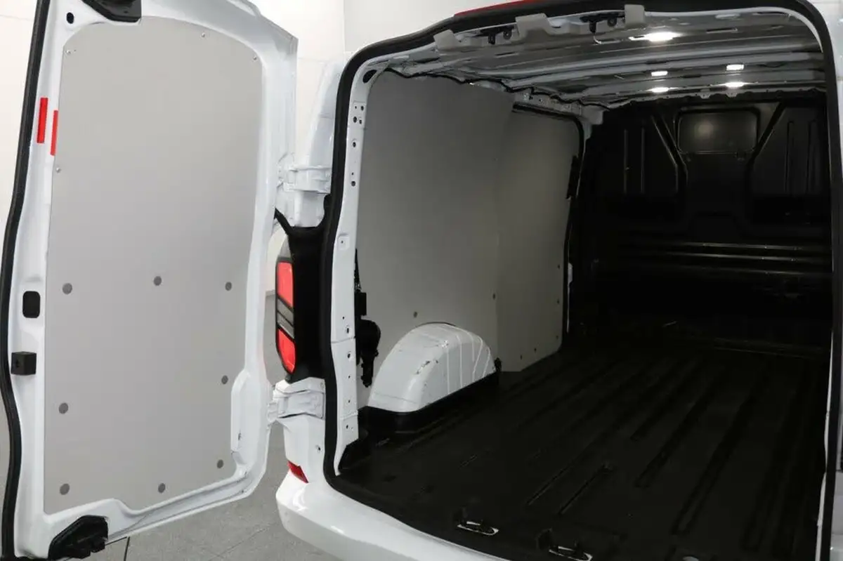 2023-ford-transit-custom-20tdci-300-l1h1-limited-136pseu6e-panel-van-1996cc-big-15