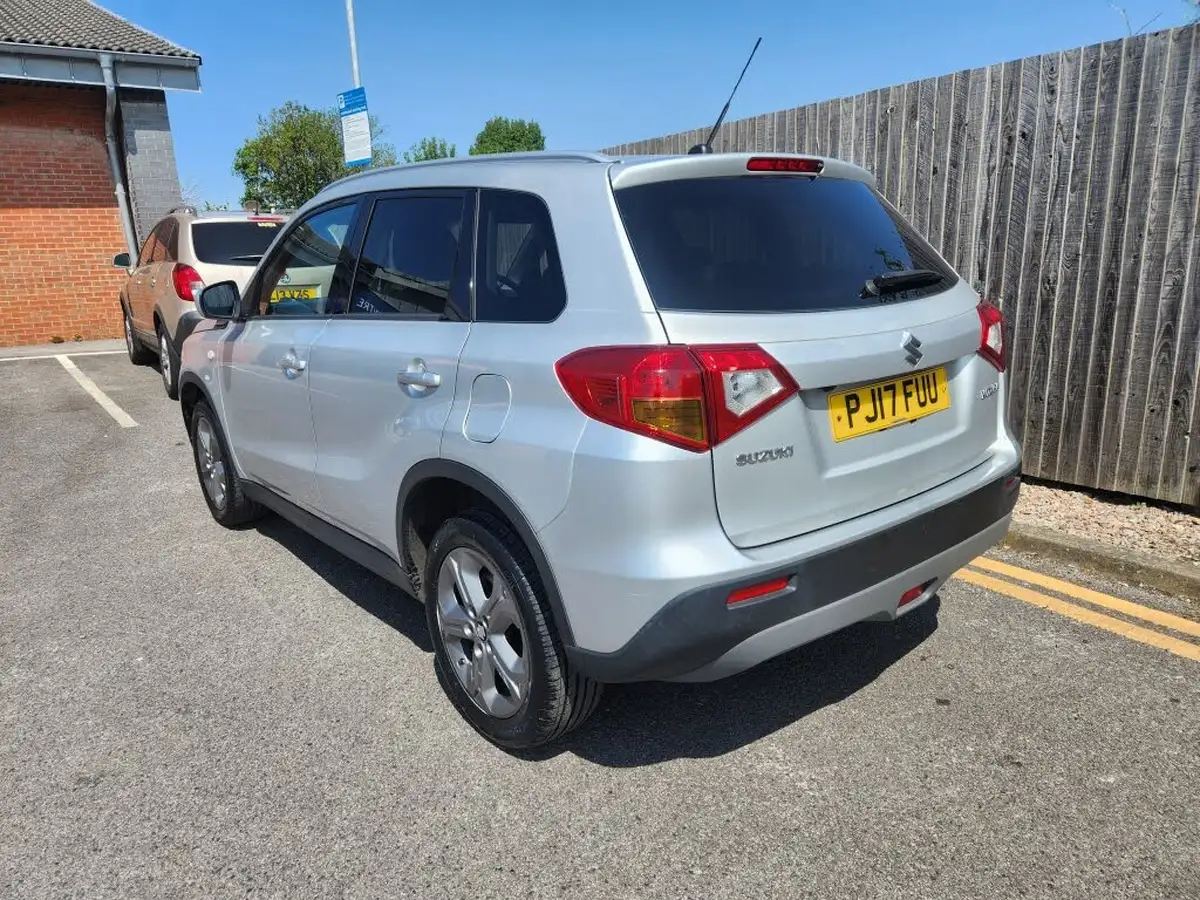 2017-suzuki-vitara-16-sz-t-big-6