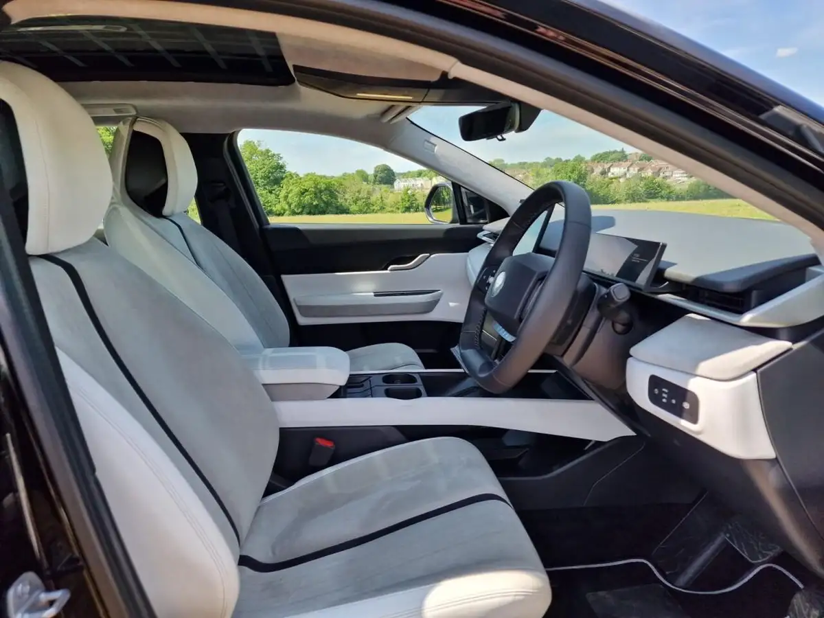 2023-fisker-ocean-e-extreme-big-6
