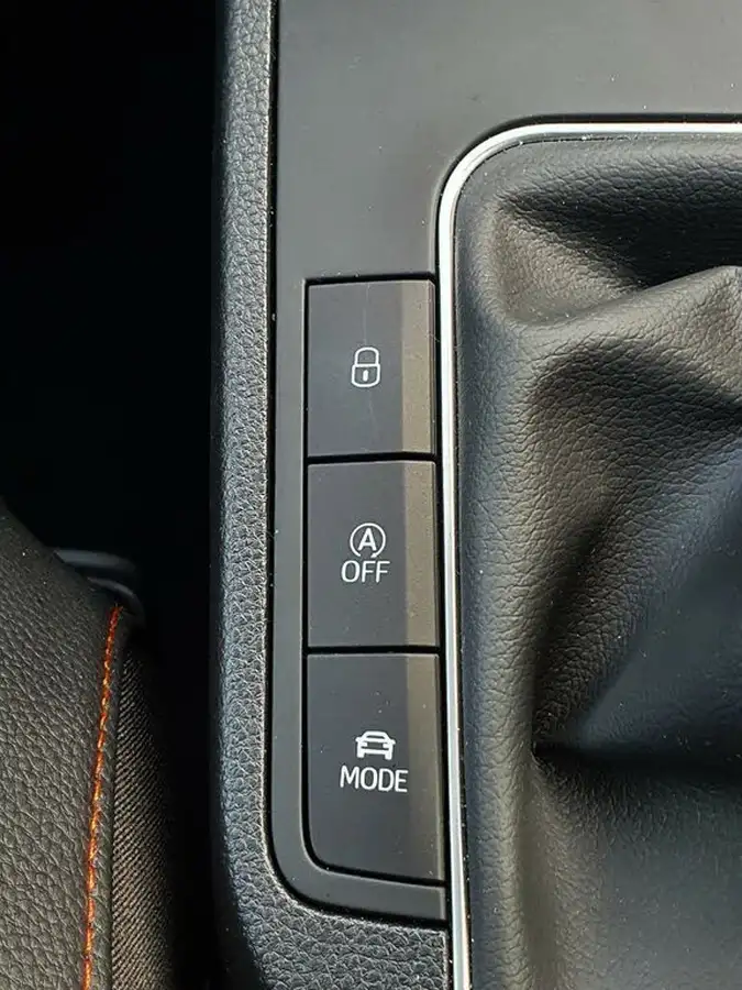 2024-seat-ibiza-10-tsi-fr-sport-110ps-big-14
