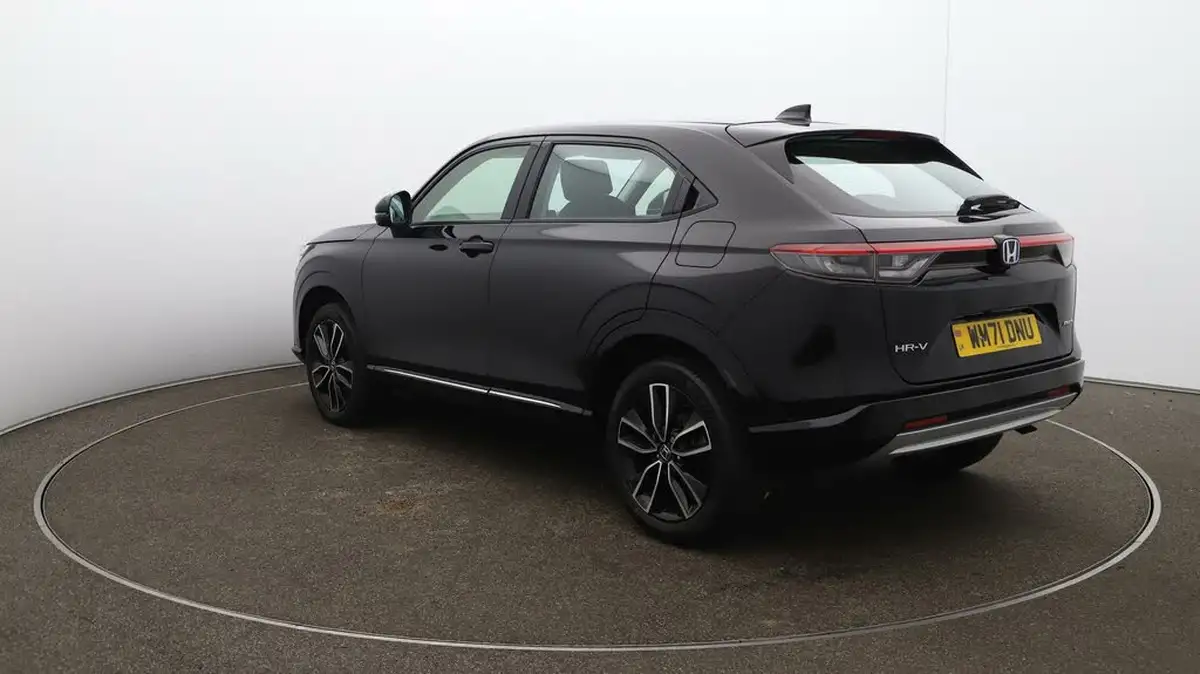 2022-honda-hr-v-15-i-mmd-advance-big-59