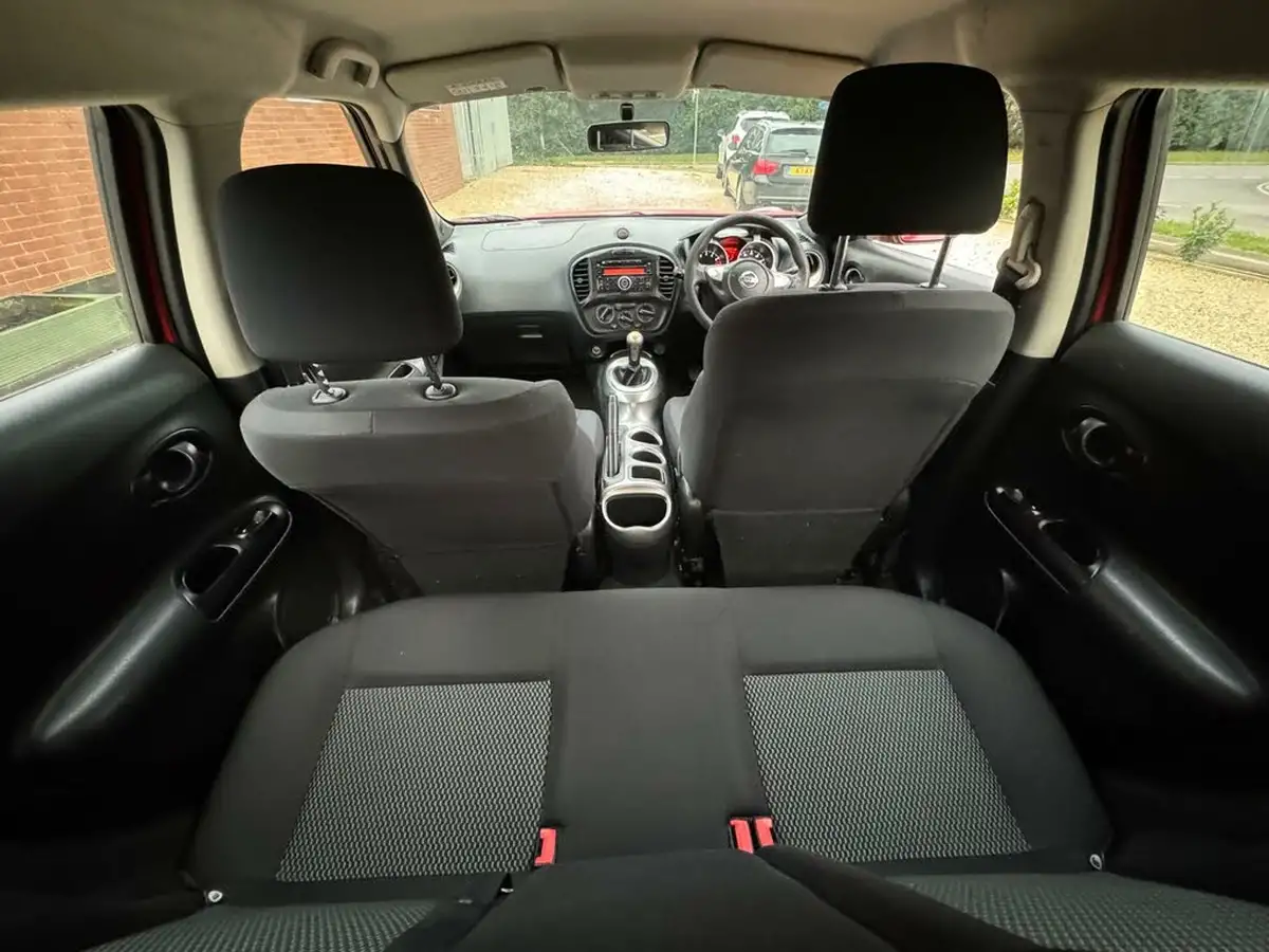 2015-nissan-juke-16-visia-big-42